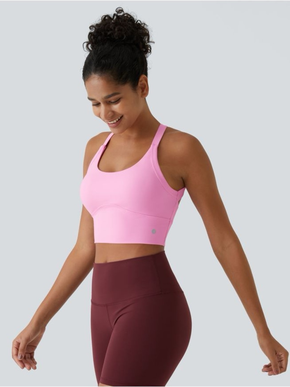 09HBB.- SoftlyZero™ Plush Cut Out Cropped Yoga Tank Top. - Picture 3 of 6